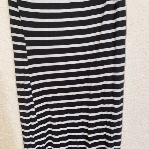 Heart & hips small striped Macy stretch tank green white dress - Picture 7 of 12